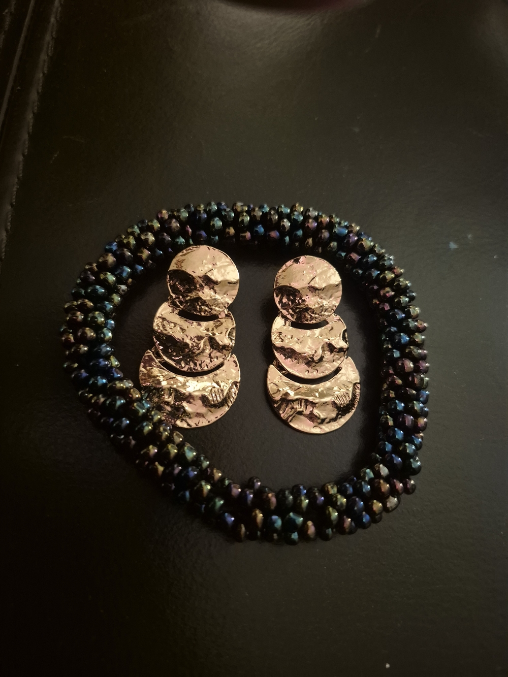 Hammered Gold Disc Drop Earrings with Iridescent Bead Bracelet Set